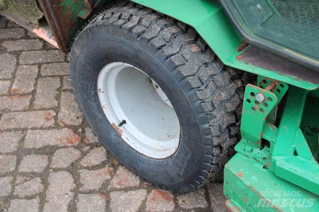 Ransomes Terrax Tondeuses montées
