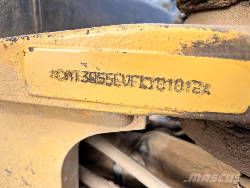 CAT 305.5 Mini pelle < 7t