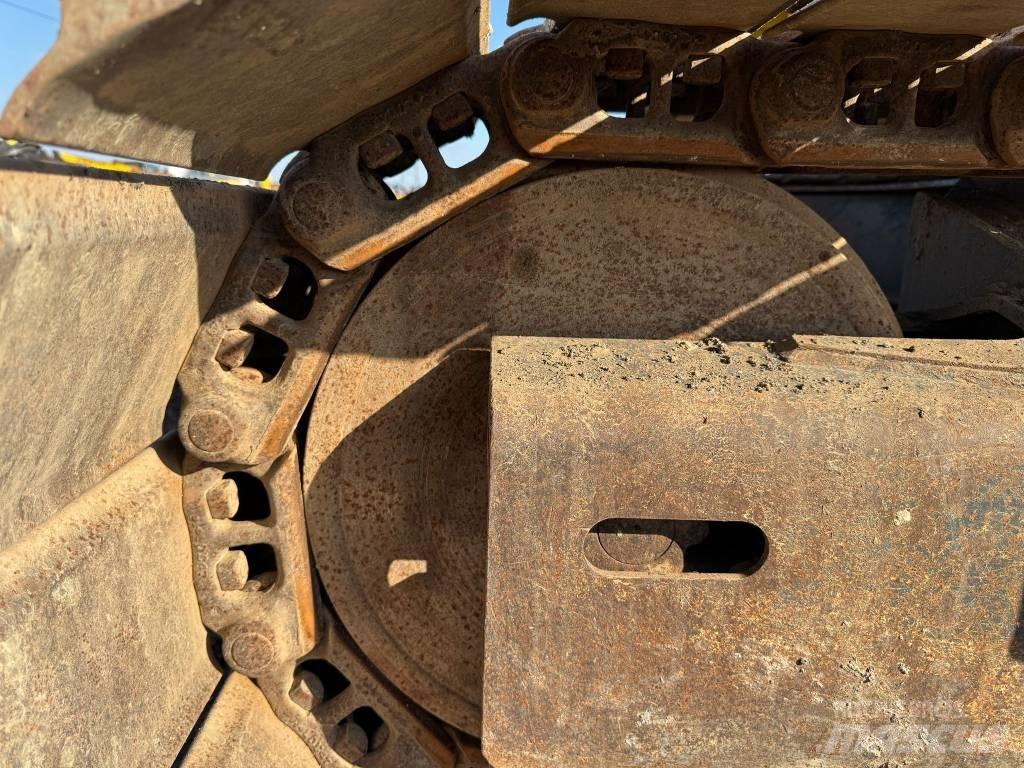 Komatsu PC 138 Pelle sur chenilles