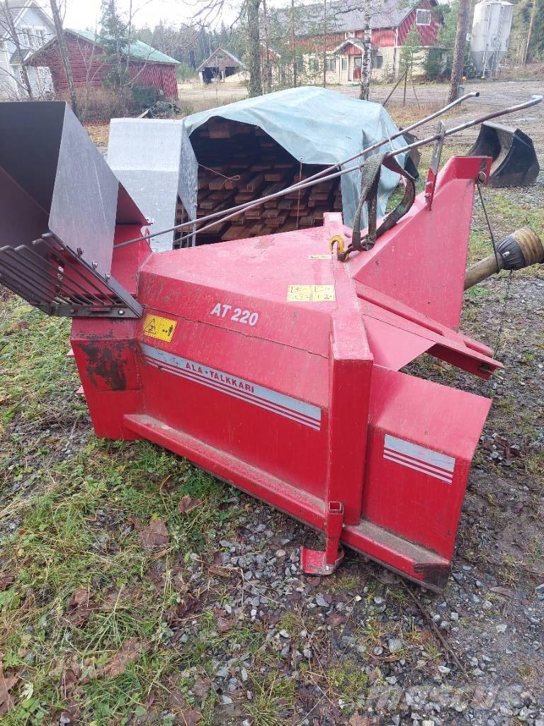 Ala-talkkari AT 220 Souffleuse à neige