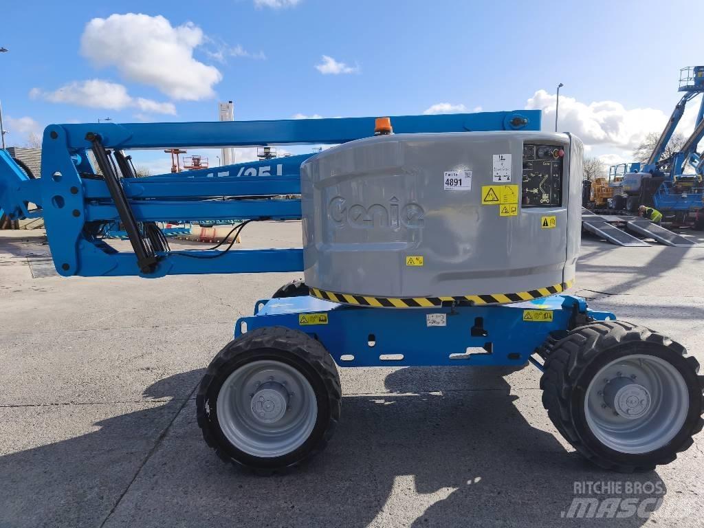 Genie Z 45/25 J RT Nacelles articulées