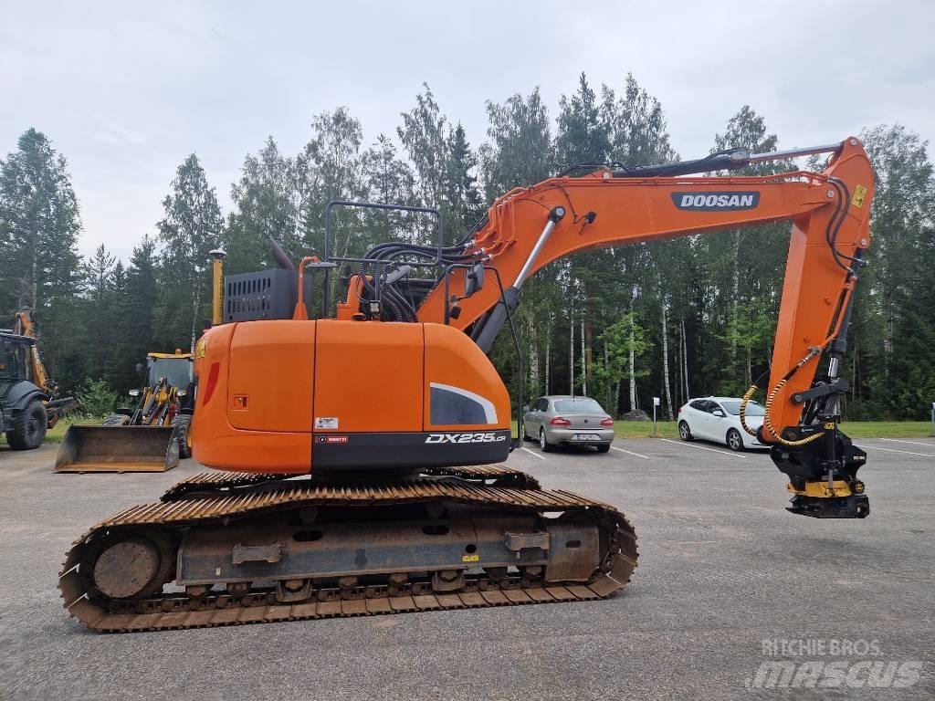 Doosan DX 235 LCR-5 Pelle sur chenilles