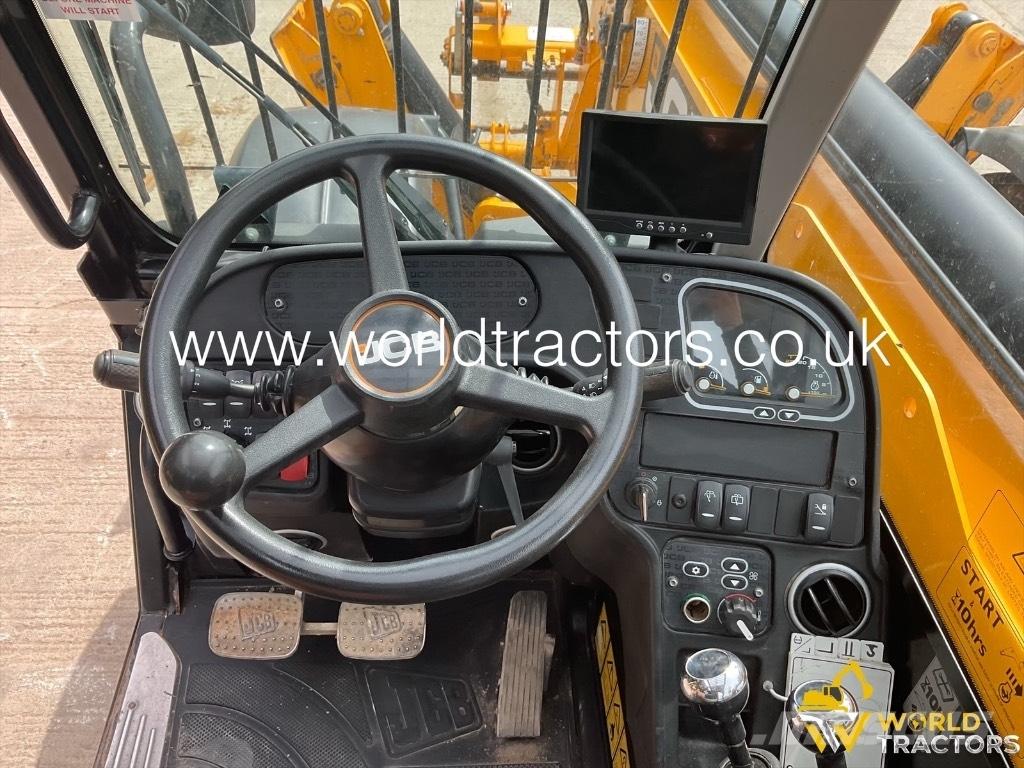JCB 540-140 Chariot télescopique