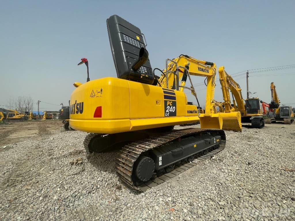 Komatsu PC 240 Pelle sur chenilles