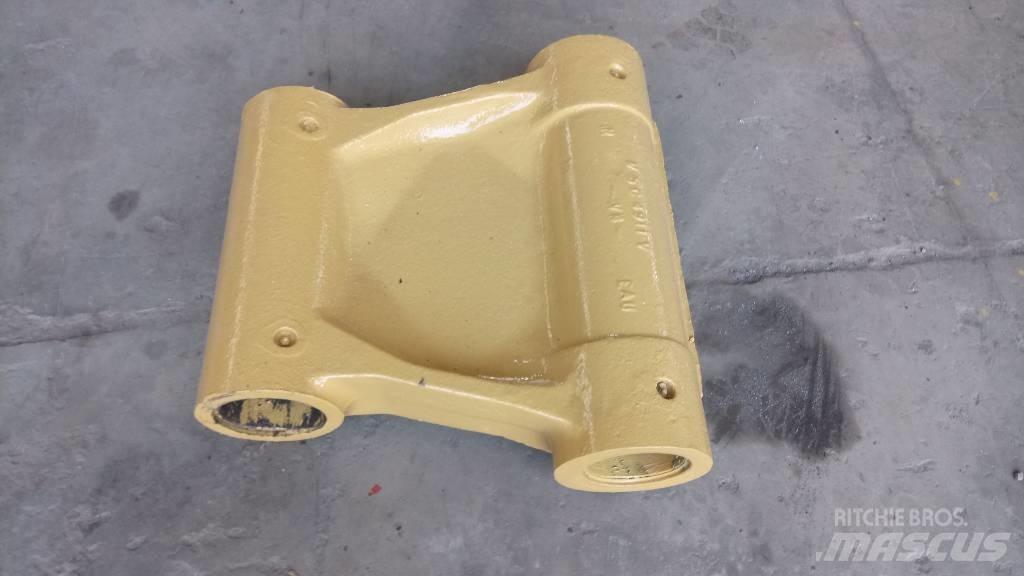 CAT 245 Châssis et suspension