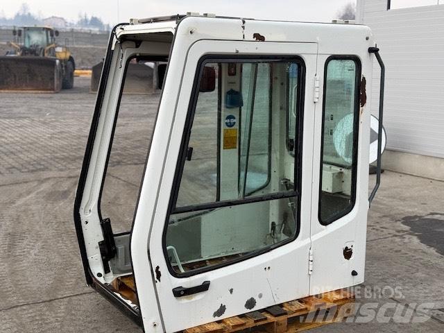 Liebherr R 944 B CAB Cabine