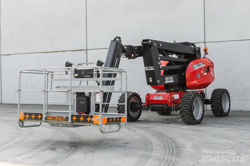 Manitou 160 ATJ RC Nacelles articulées