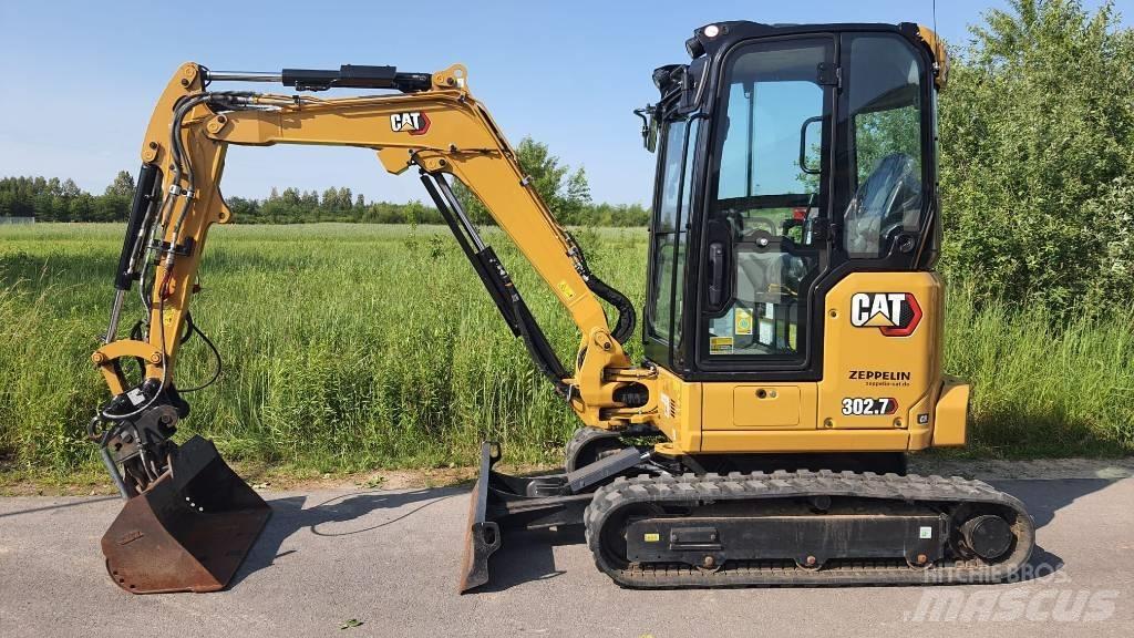 CAT 302.7 DCR 07A Mini pelle < 7t