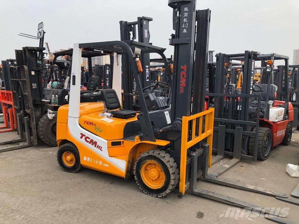 TCM FD30 Chariots diesel