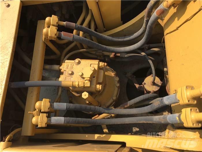 CAT 320 C Pelle sur chenilles