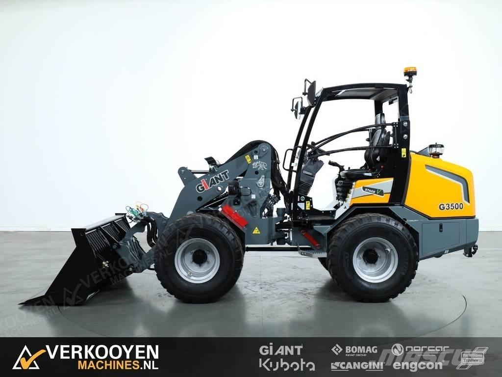 GiANT G3500 Chargeuse sur pneus