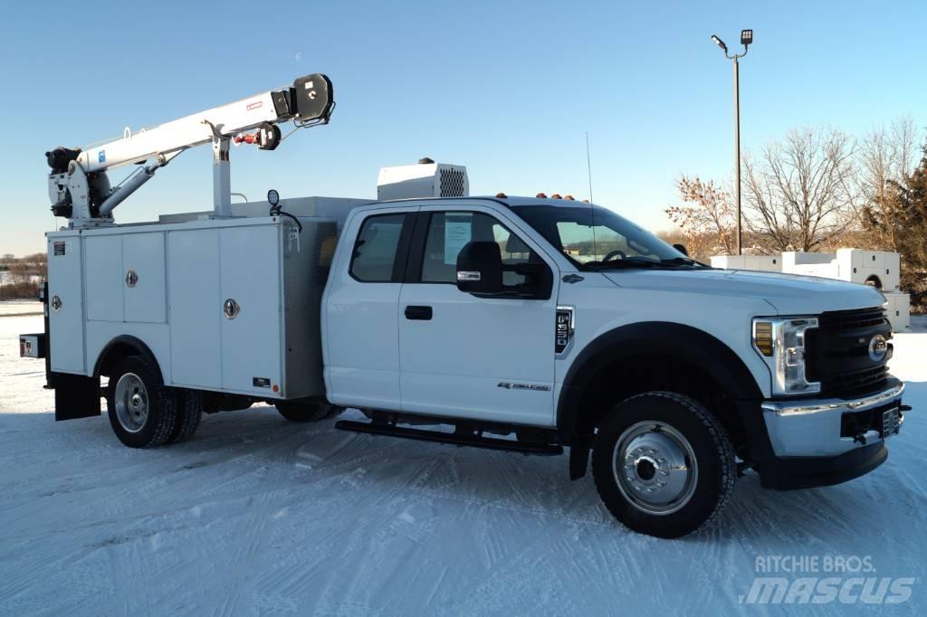 Ford F 550 XL SD Grue sur chenilles