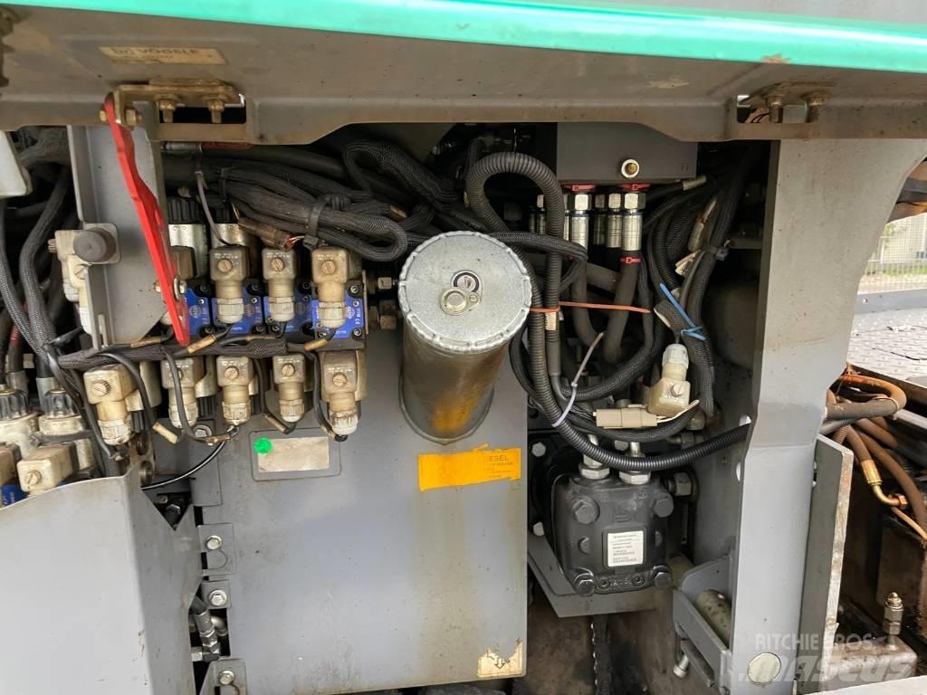 Vögele SUPER 1300-3I Finisseur