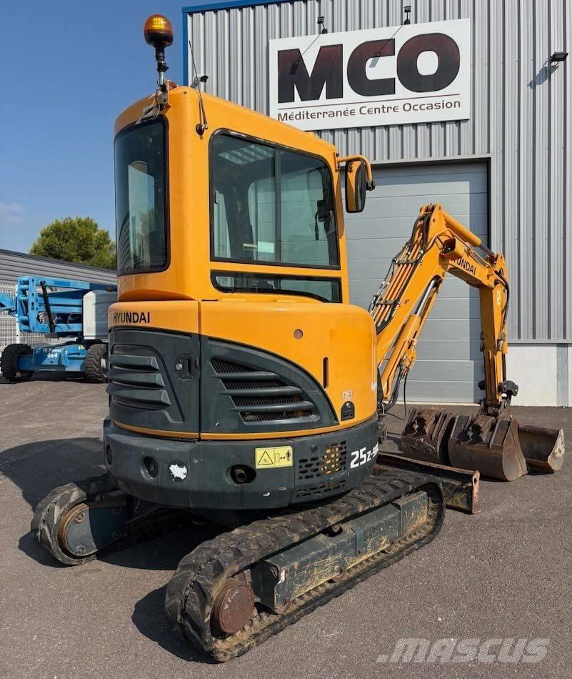 Hyundai R25Z-9 AK Mini pelle < 7t