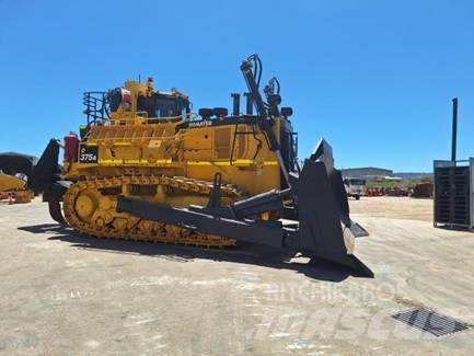 Komatsu D 375 A-8 Bouteurs sur chenilles