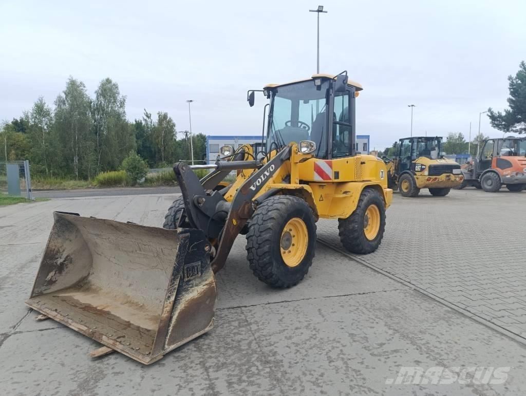 Volvo L 30 G Chargeuse sur pneus