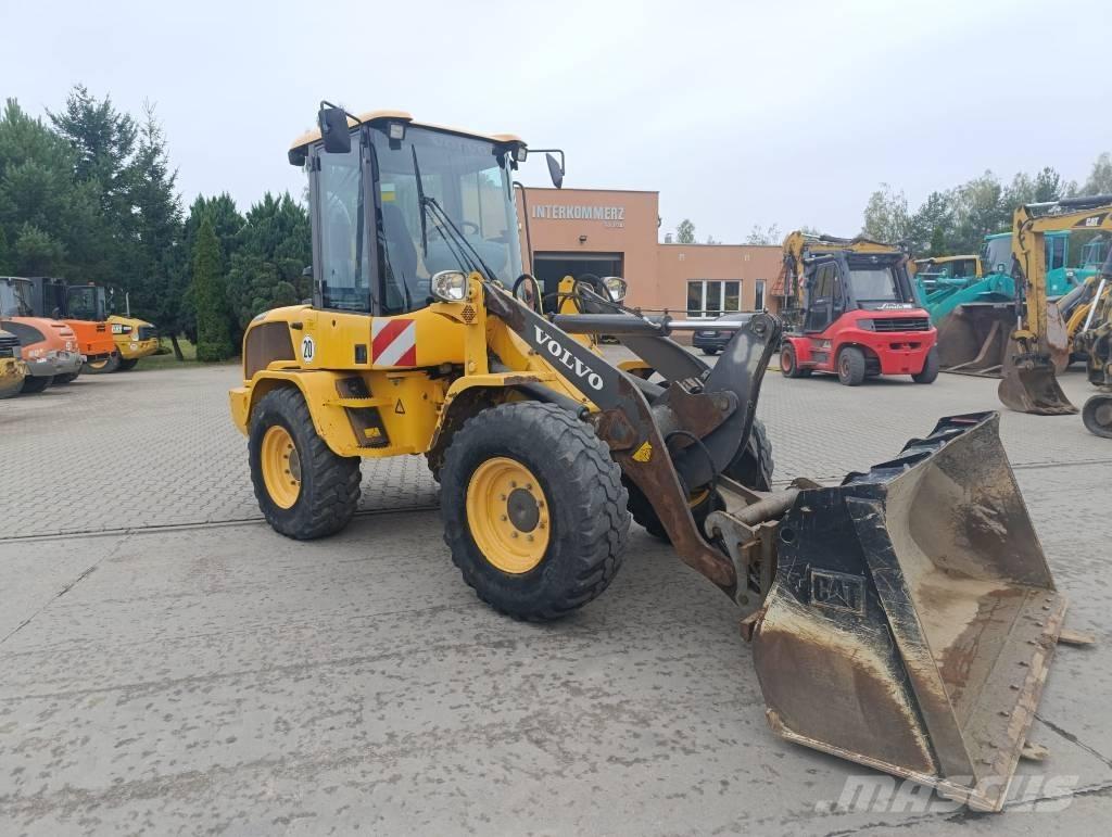 Volvo L 30 G Chargeuse sur pneus
