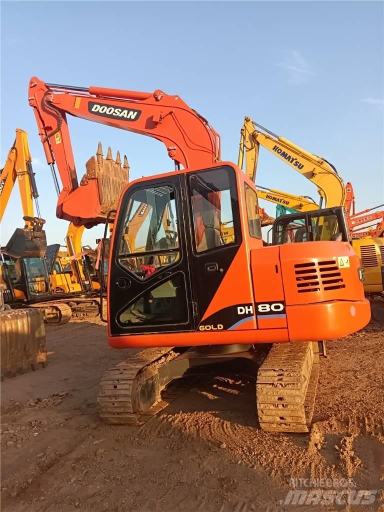 Doosan DH80G Pelle sur chenilles