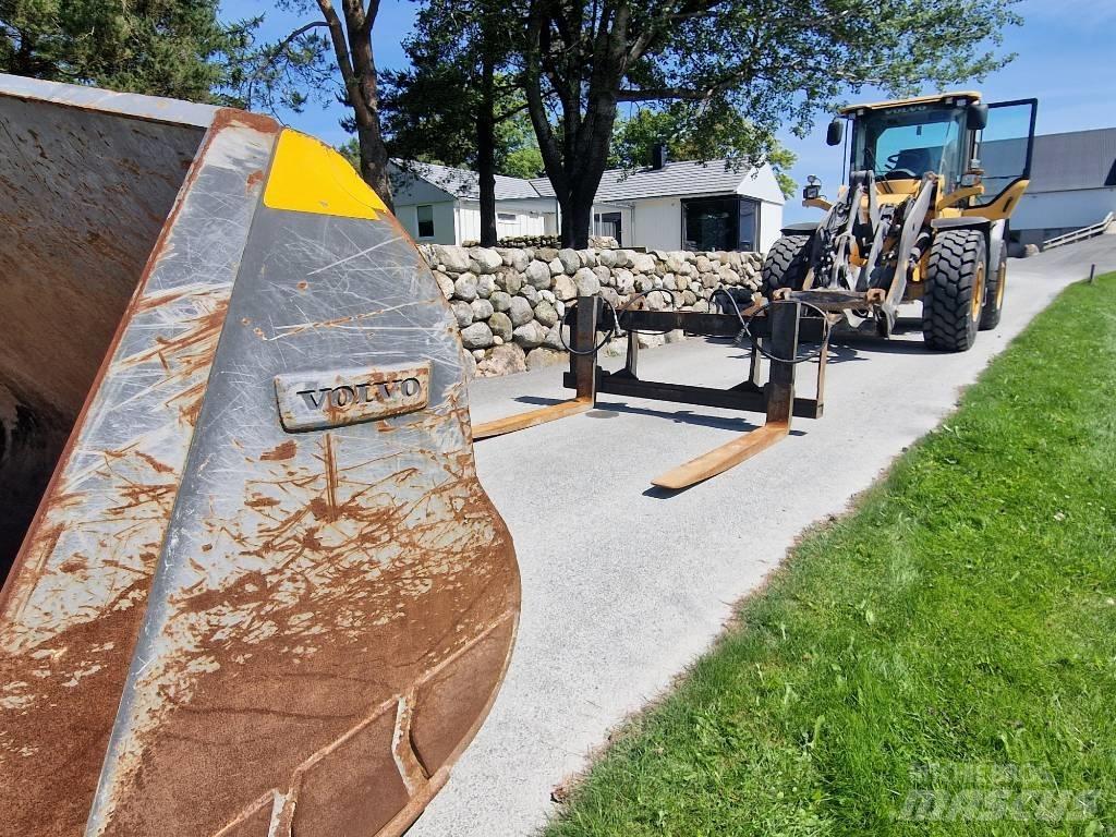 Volvo L 70 G Chargeuse sur pneus