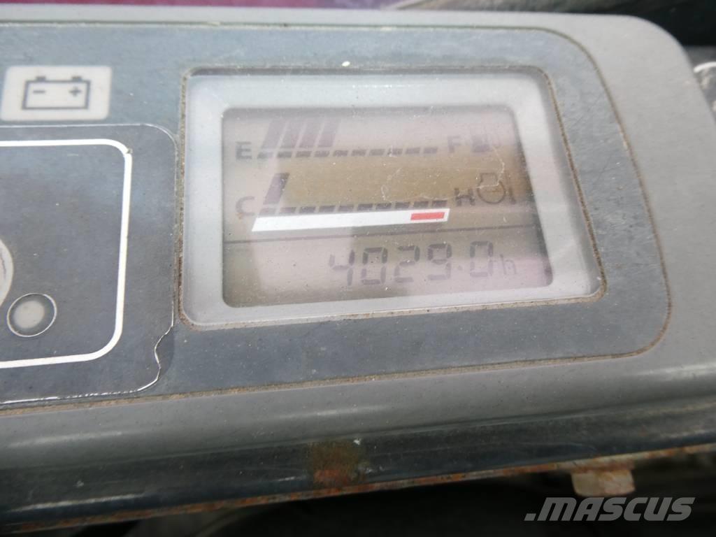 Hitachi ZX 20 UR Mini pelle < 7t