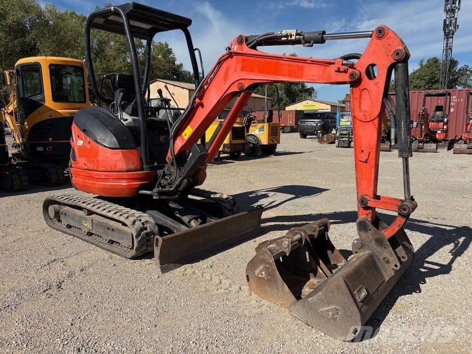 Kubota U 20-3 Mini pelle < 7t