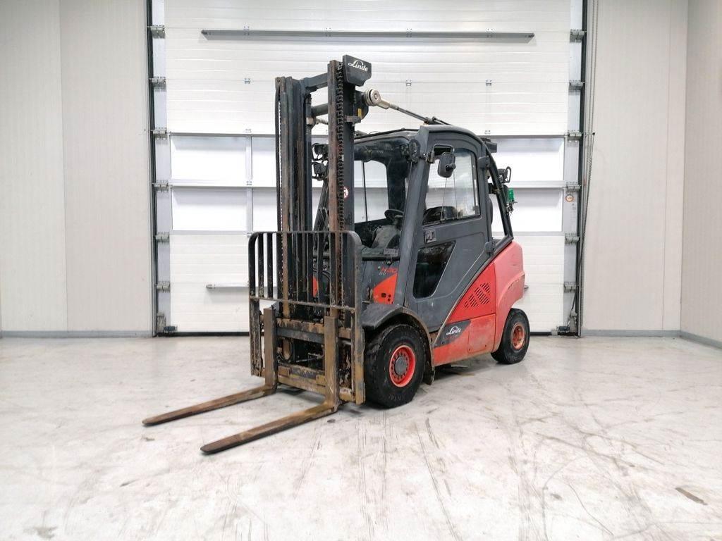 Linde H30D-02 Chariots diesel
