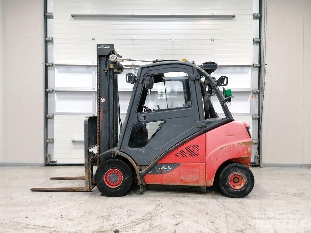 Linde H30D-02 Chariots diesel