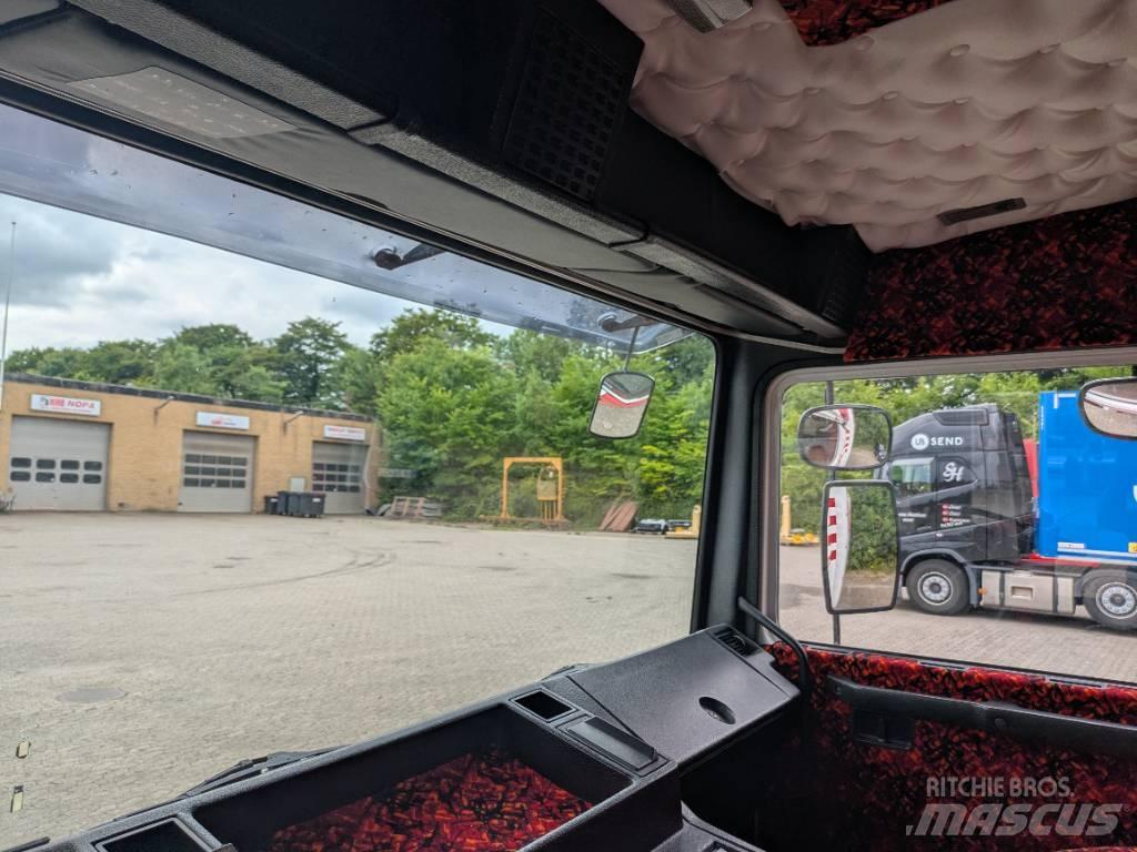 Volvo F 10 Camion plateau