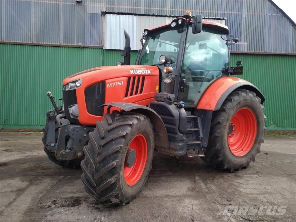 Kubota M7151 Tracteur