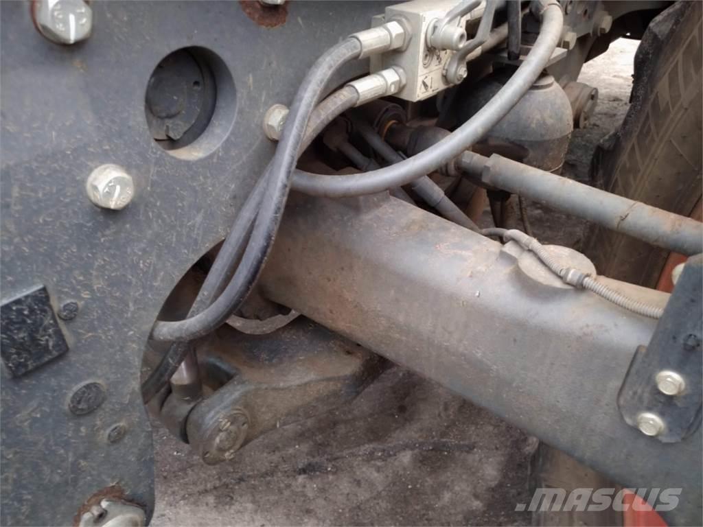 Kubota M7151 Tracteur