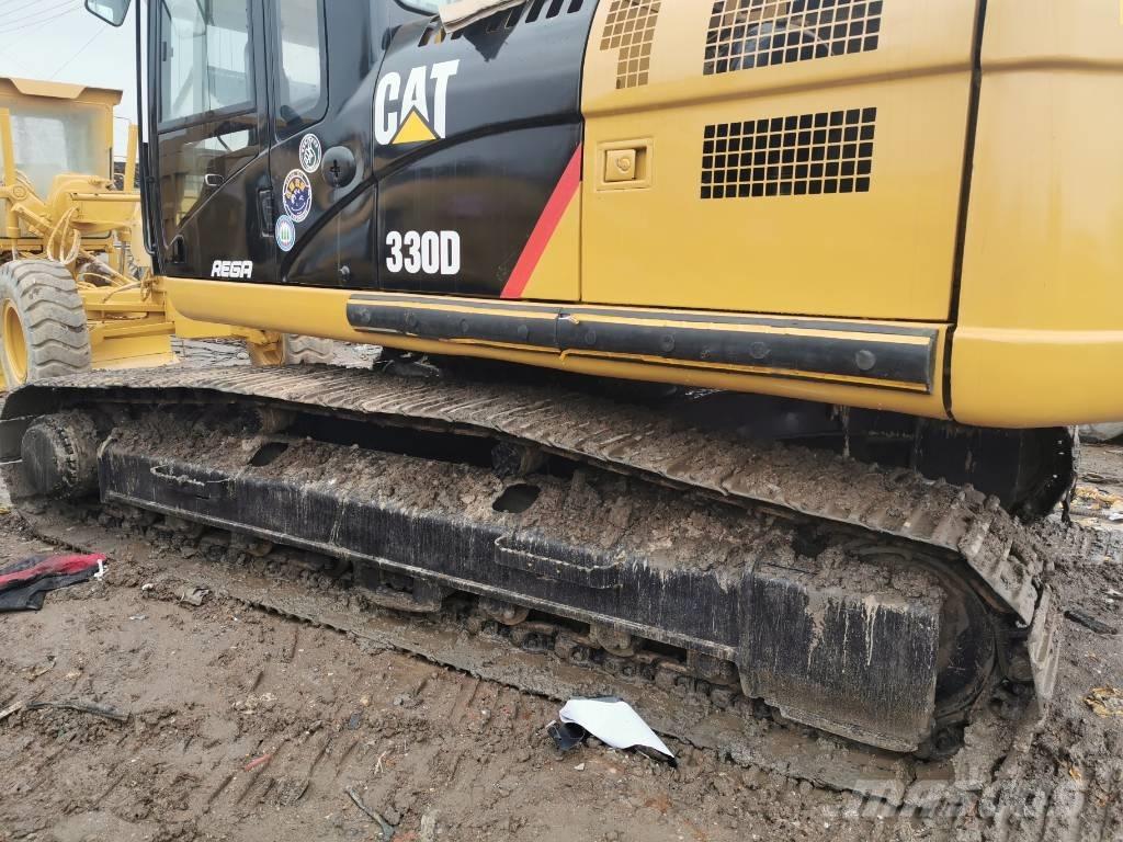 CAT 330 D L Pelle sur chenilles