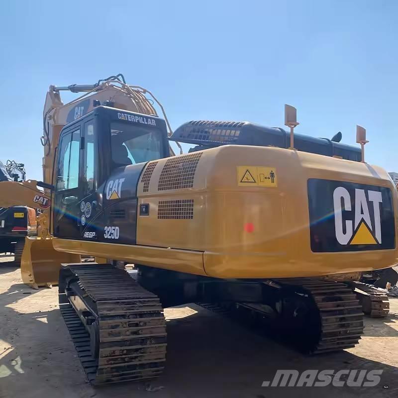 CAT 325 D Pelle sur chenilles