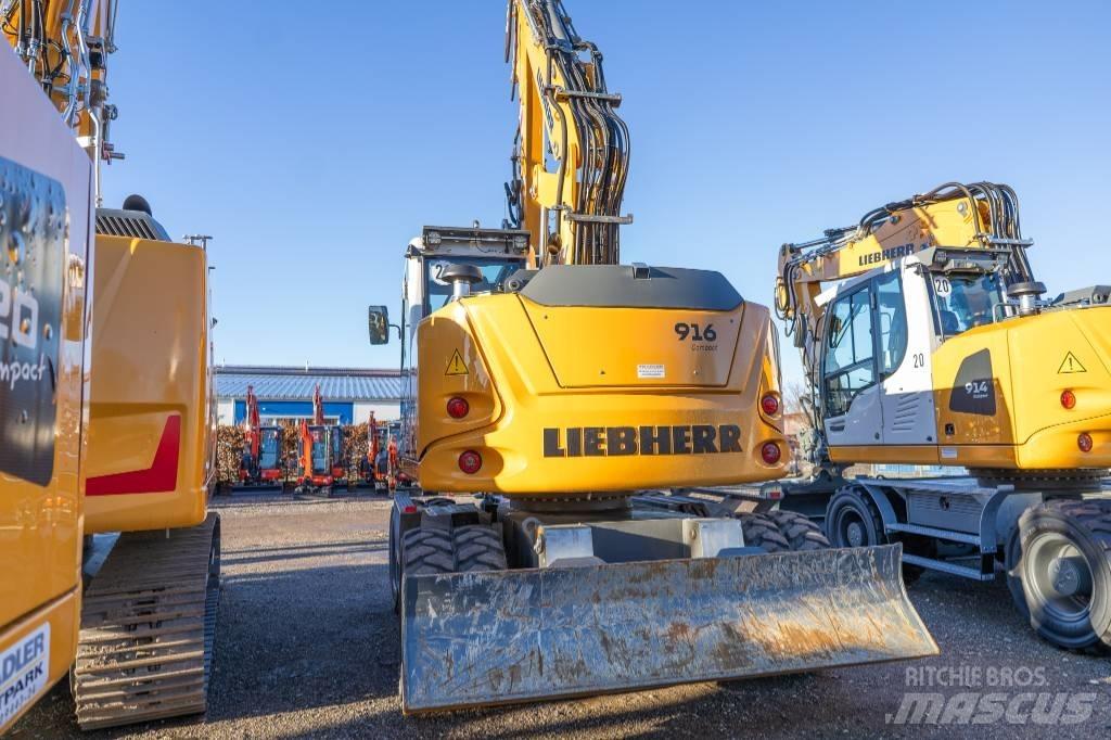 Liebherr A 916C Pelle sur pneus