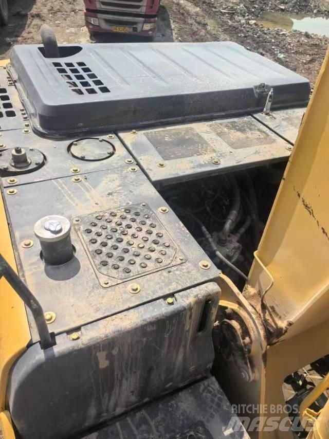 Sumitomo SH200-5 Pelle sur chenilles