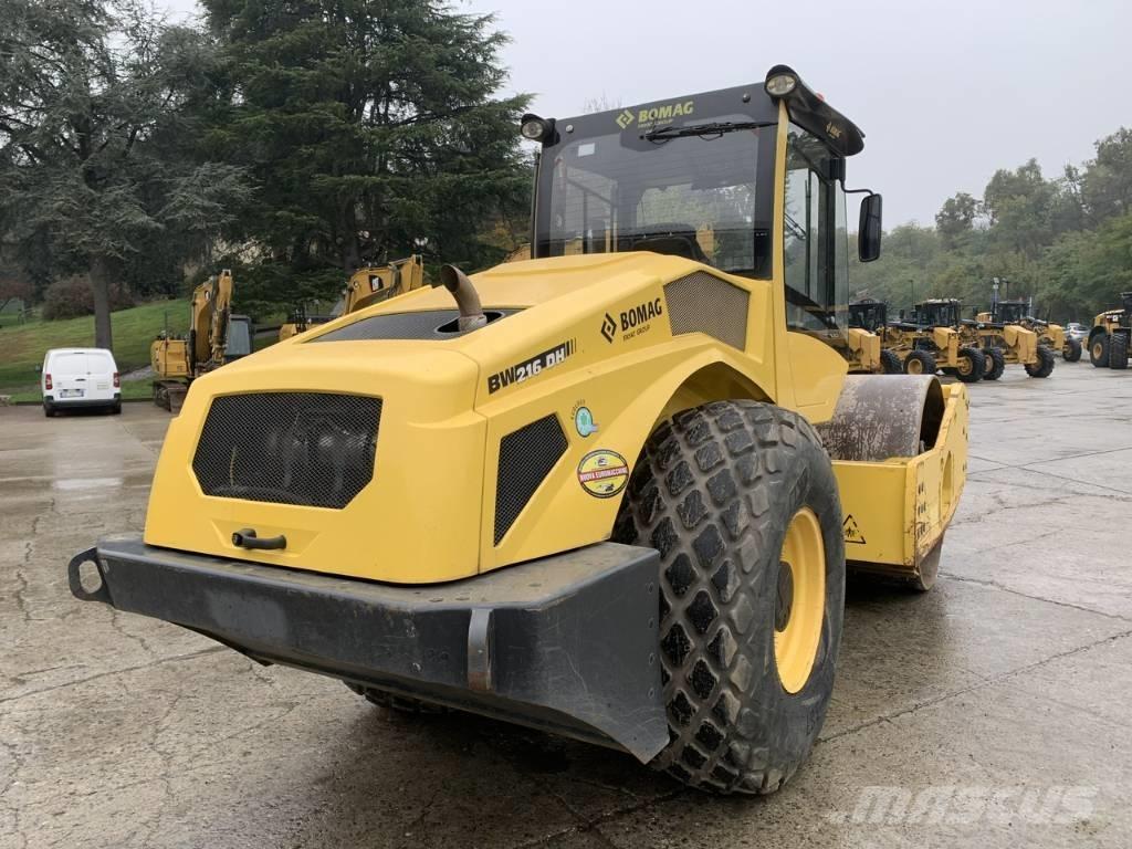 Bomag BW 216 D H-5 Rouleaux monocylindre