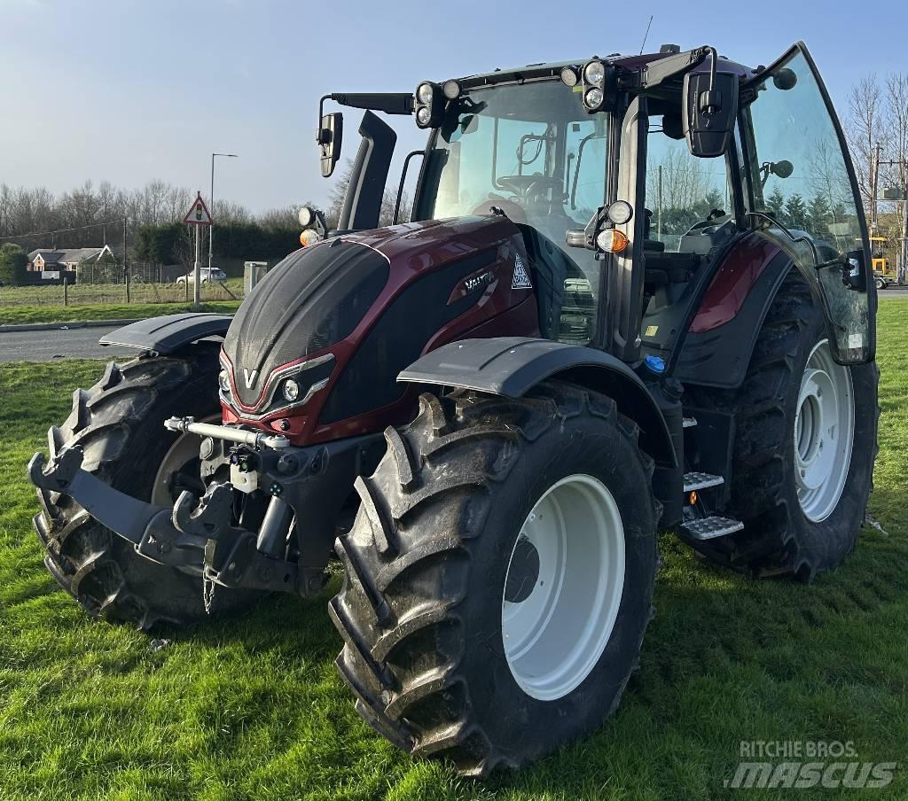 Valtra N175V Tracteur