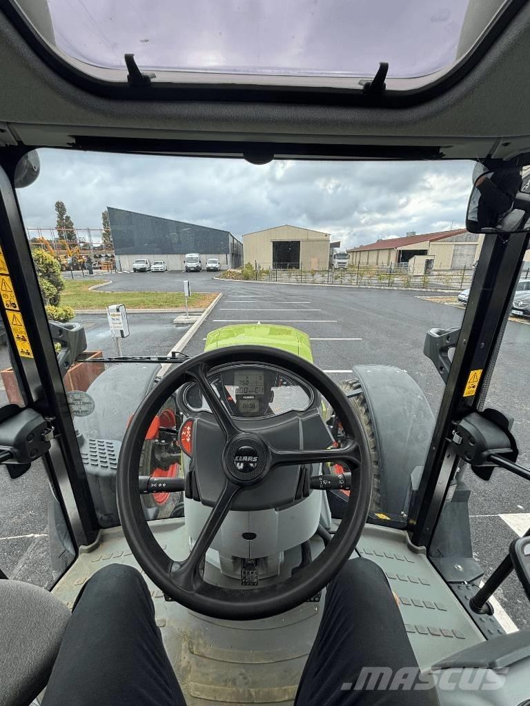 CLAAS Arion 410 Tracteur