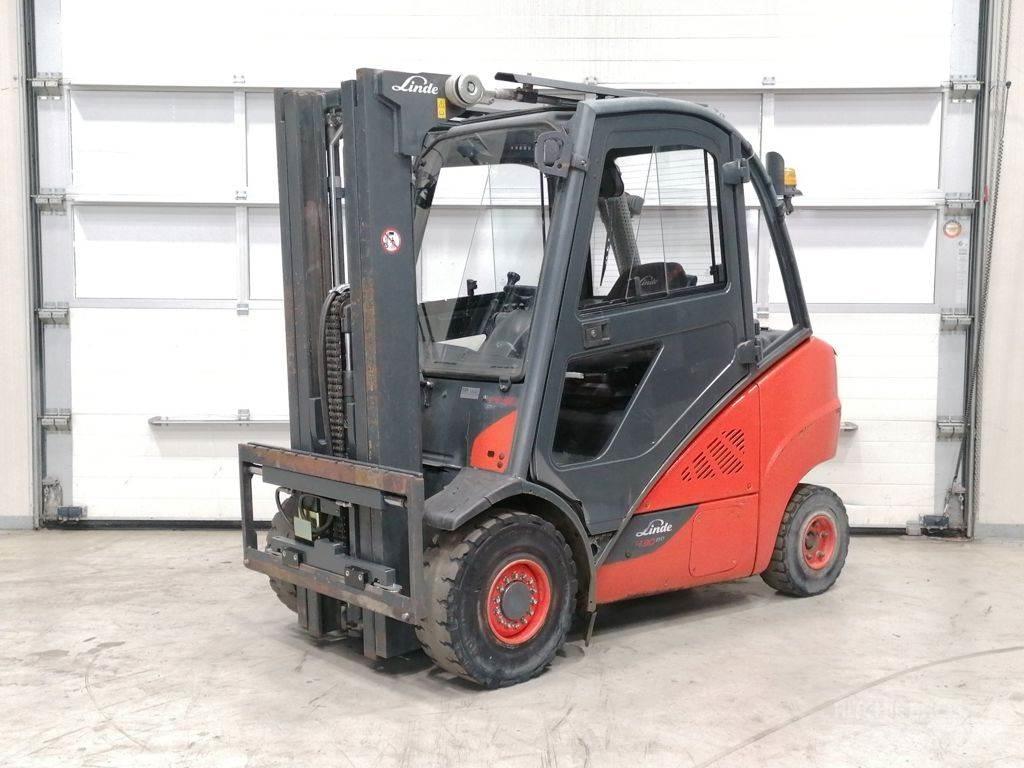 Linde H30D-02 Chariots diesel