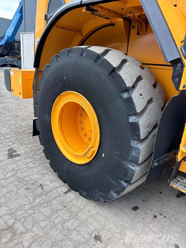 Hyundai HL 960 - 955 Chargeuse sur pneus