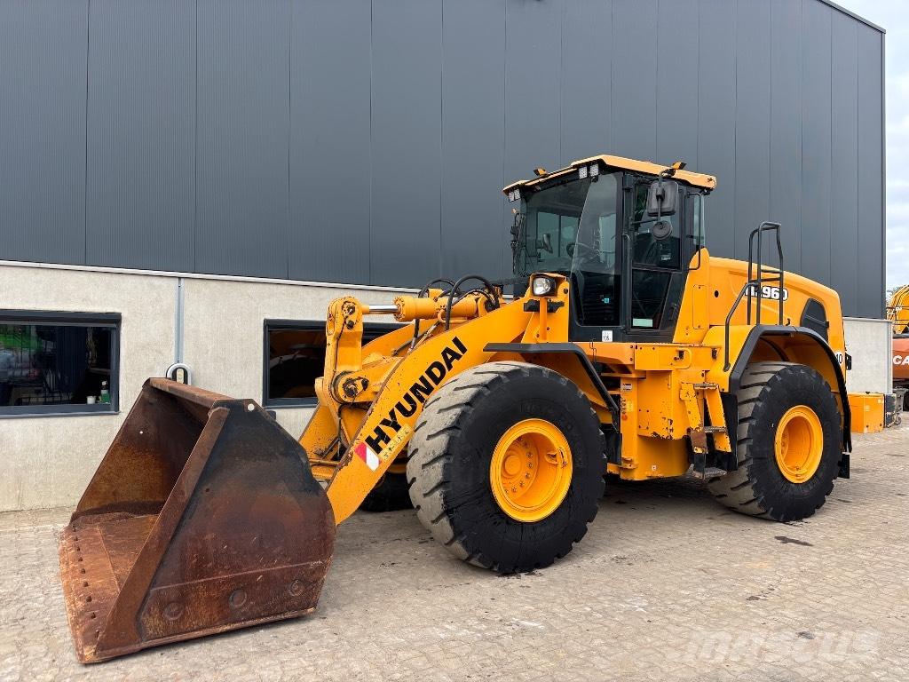 Hyundai HL 960 - 955 Chargeuse sur pneus