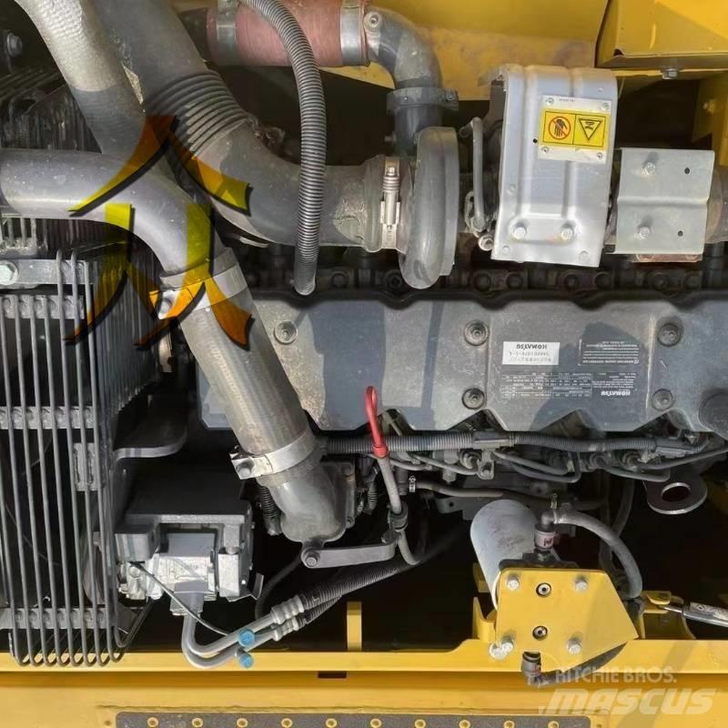 Komatsu PC 200 Pelle sur chenilles