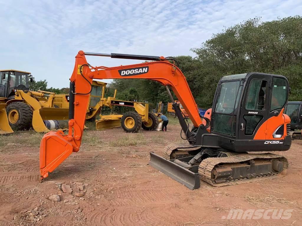 Doosan DX 55 Mini pelle < 7t