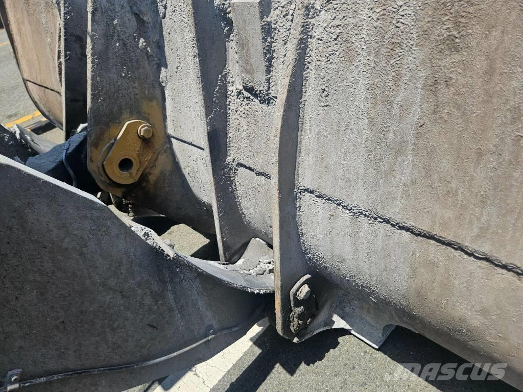 CAT 972H Chargeuse sur pneus