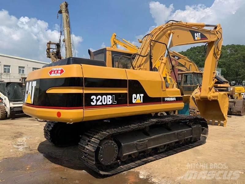 CAT 320 B Pelle sur chenilles