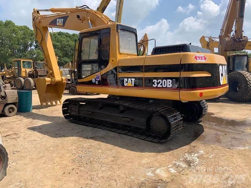 CAT 320 B Pelle sur chenilles