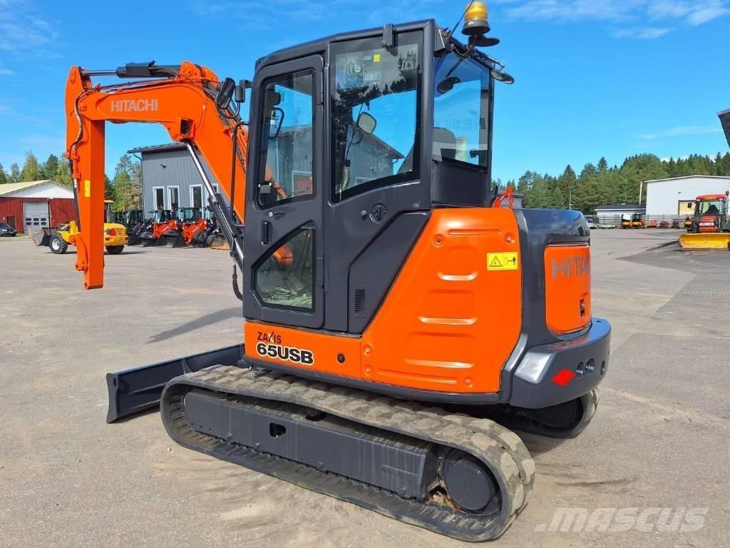 Hitachi ZX65USB-5 Mini pelle < 7t