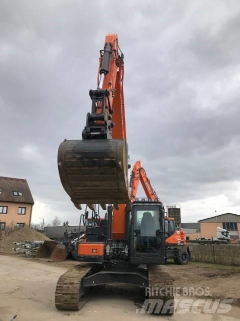 Doosan DX225LC-5 Pelle sur chenilles
