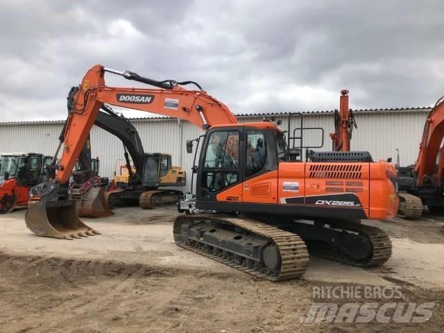 Doosan DX225LC-5 Pelle sur chenilles