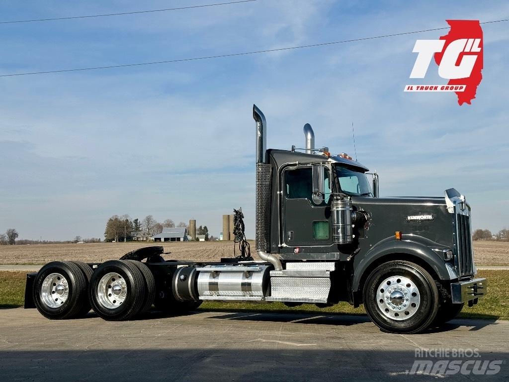 Kenworth W900 Tracteur routier