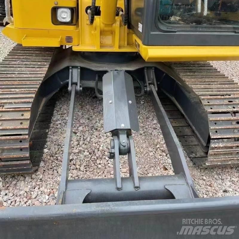 Komatsu PC70 Pelle sur chenilles